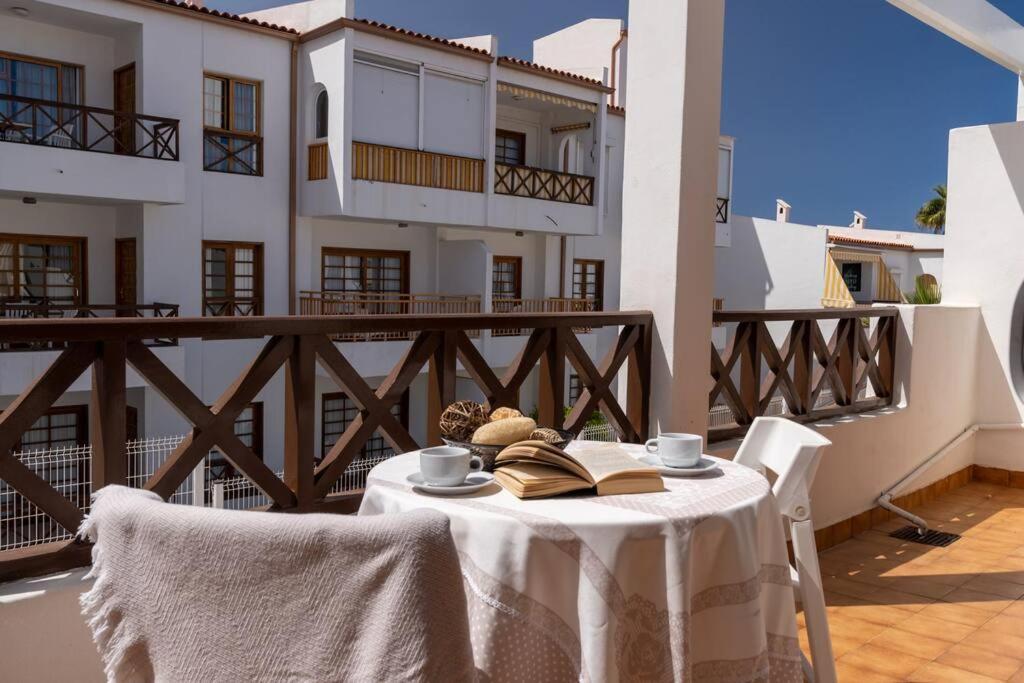 Apartamento Con 2 Terrazas En Los Cristianos Лос-Крістіанос Екстер'єр фото