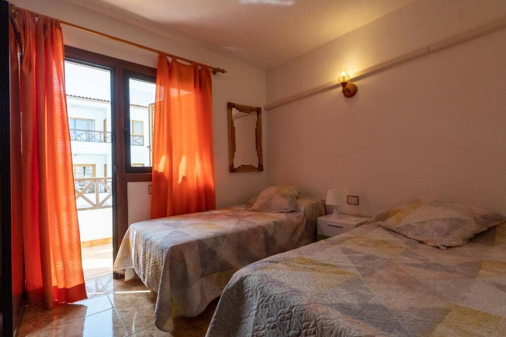 Apartamento Con 2 Terrazas En Los Cristianos Лос-Крістіанос Екстер'єр фото